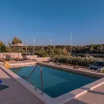 Silvana Villa *