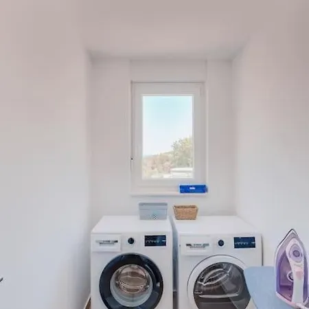 Silvana Villa Bilice