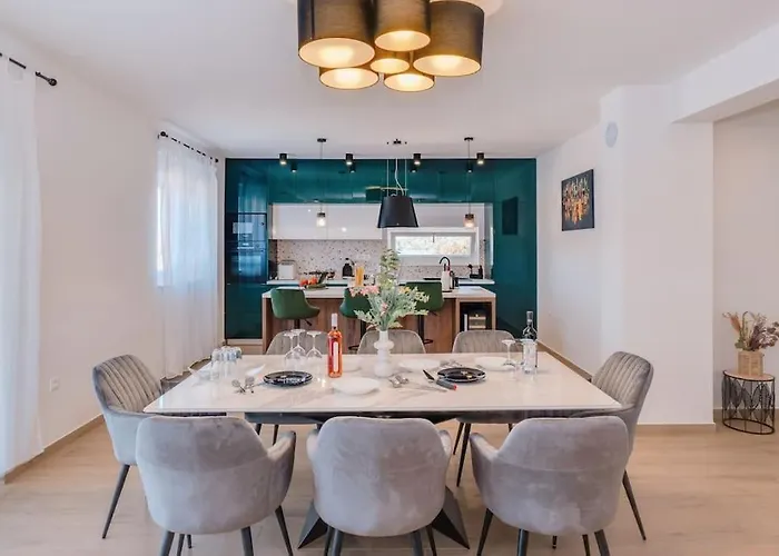 Silvana Вилла *